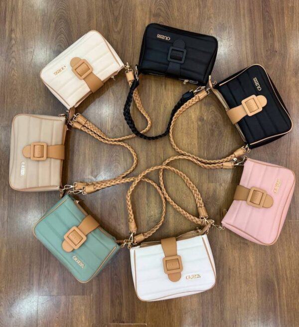 Trendy Designer Handbag for Women | Stylish & Functional Accessory - Image 10