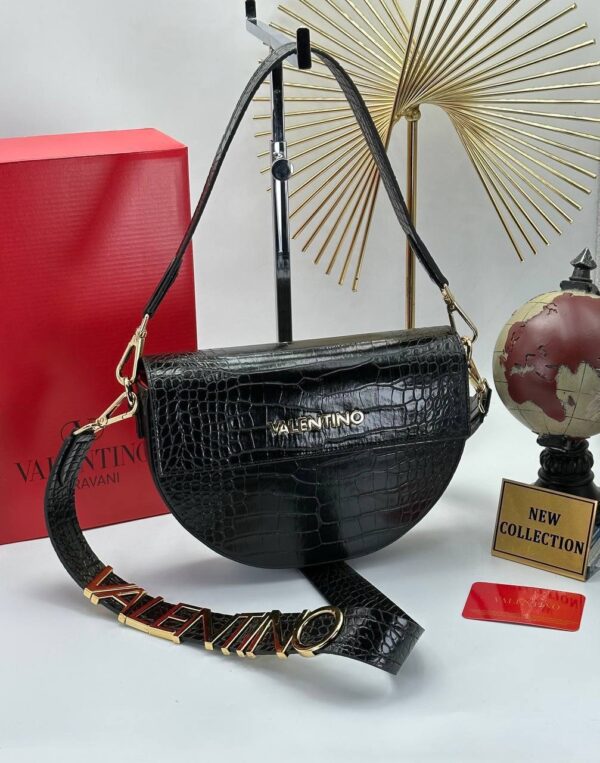 Rounded Crossbody bag – Chic Designer Bag with Elegant Curves - Image 2