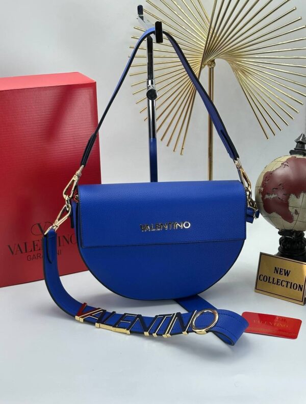 Rounded Crossbody bag – Chic Designer Bag with Elegant Curves - Image 6
