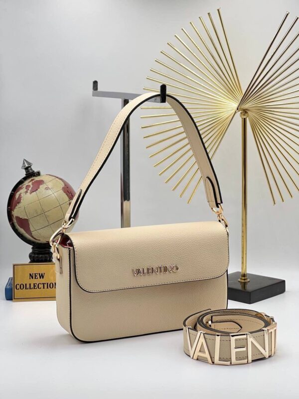 Elegant Designer Shoulder Handbag with belt for Everyday Glamour - Image 2