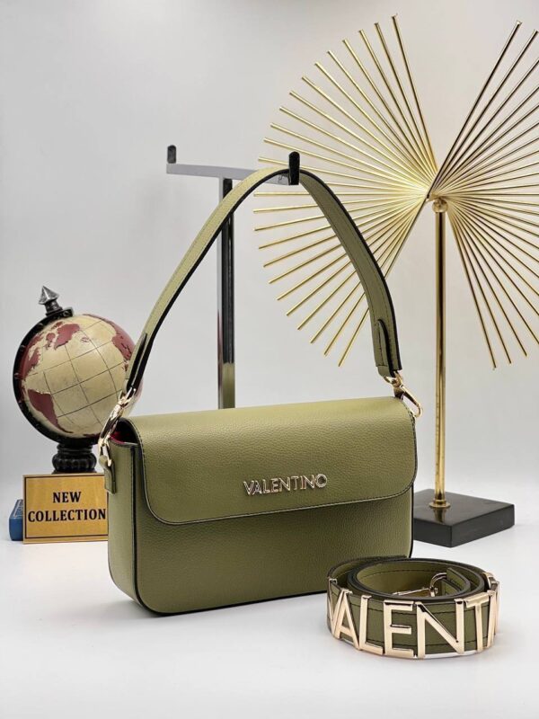 Elegant Designer Shoulder Handbag with belt for Everyday Glamour - Image 9