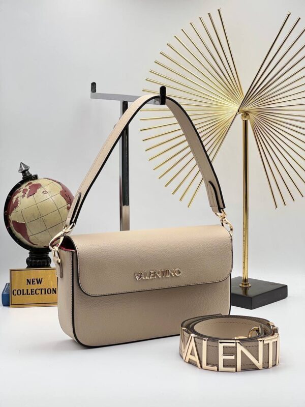 Elegant Designer Shoulder Handbag with belt for Everyday Glamour - Image 10
