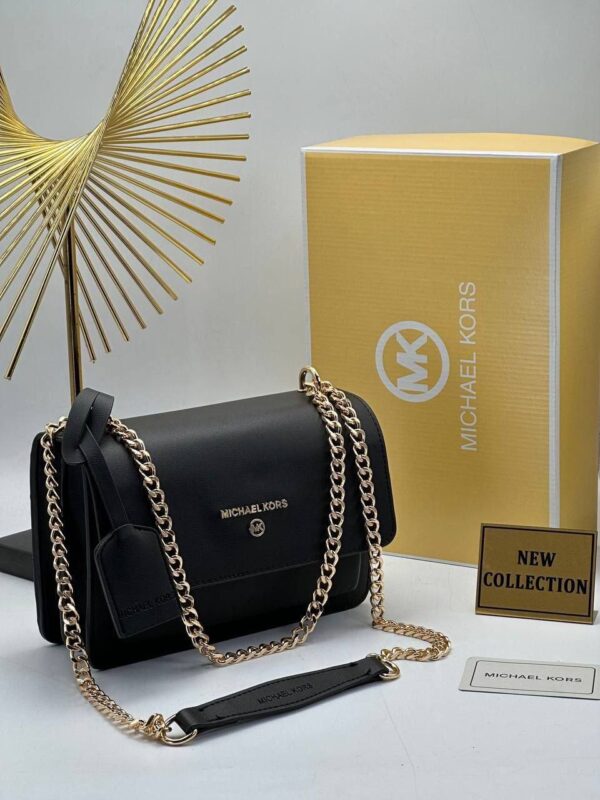 Classic Everyday crossbody Bag – Spacious, Stylish & Perfect for Work or Travel - Image 6