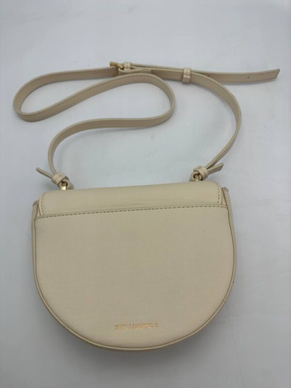 Minimalist Quilted Chain Purse – Compact Elegance for Everyday Chic - Image 15