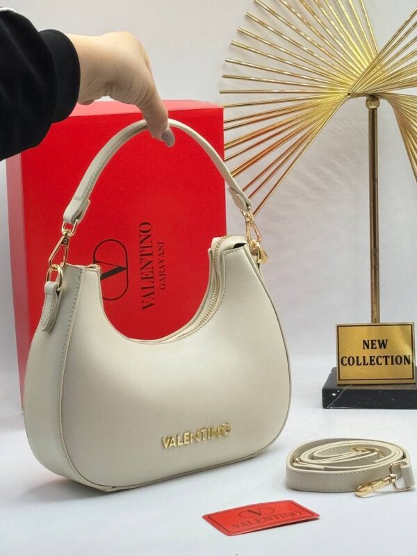 Rounded Luxury Purse for Women – Elegant, Designer-Inspired Handbag - Image 5