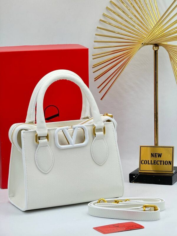 Chic Soft-Textured Handbags – Effortless Style for Every Occasion - Image 6