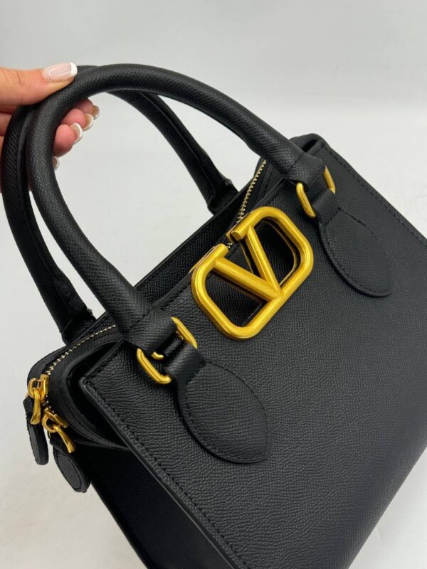 Chic Soft-Textured Handbags – Effortless Style for Every Occasion - Image 10