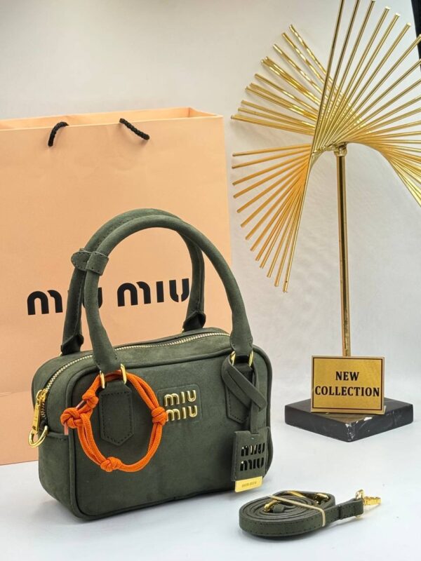 Chic Quilted Purse – Trendy Mini Handbag for Everyday Fashion & Glam Looks - Image 4
