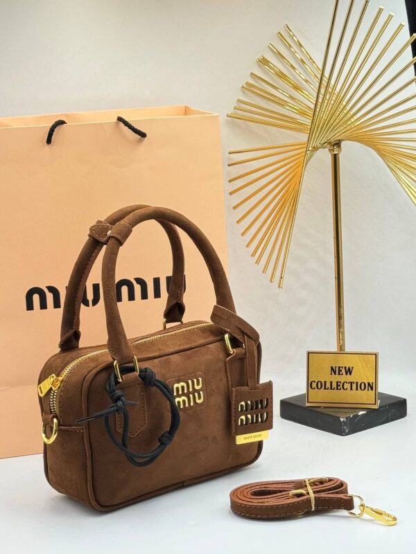 Chic Quilted Purse – Trendy Mini Handbag for Everyday Fashion & Glam Looks - Image 3