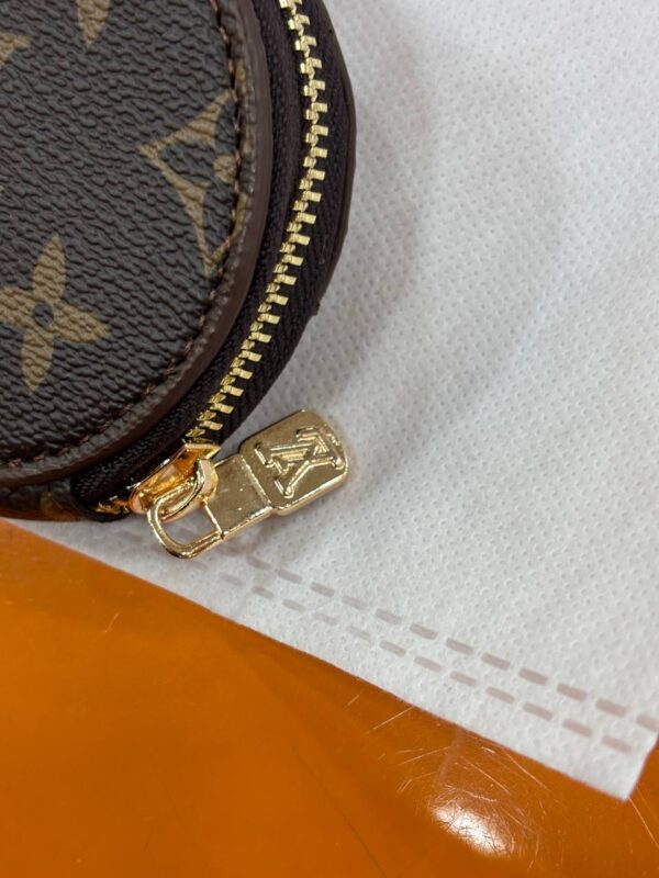 Luxury Monogram Mini Handbag – Timeless Design in a Compact Size - Image 9