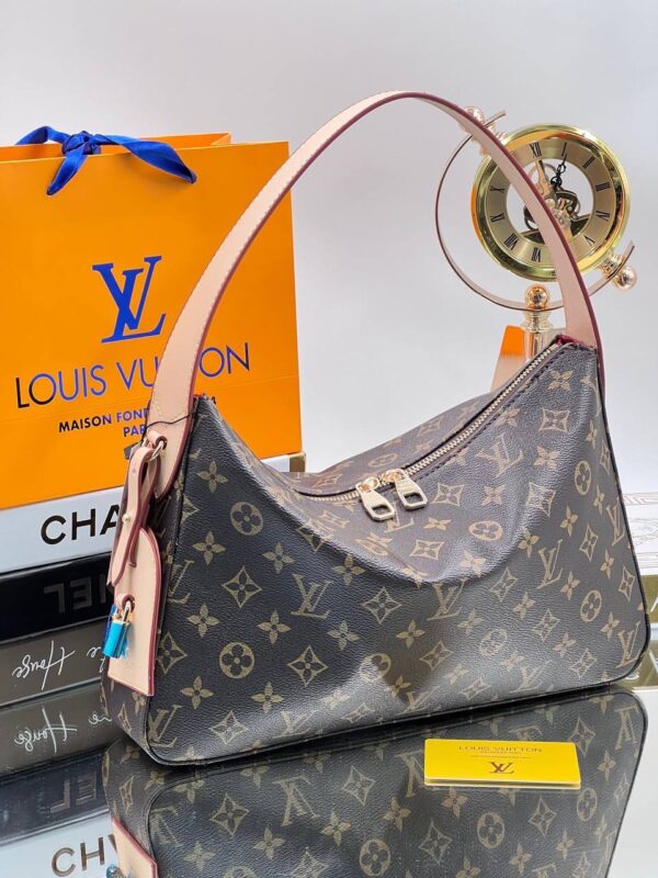 Elegant Shoulder Purse – Spacious Luxury with Everyday Versatility - Image 5