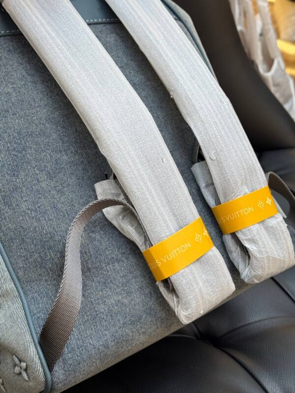 Chic Denim Fashion Backpack – Everyday Casual with Luxury Vibe - Image 5