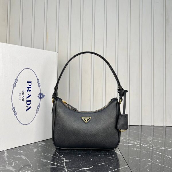 Elegant Shoulder Bag – Timeless Sophistication for Modern Style - Image 8