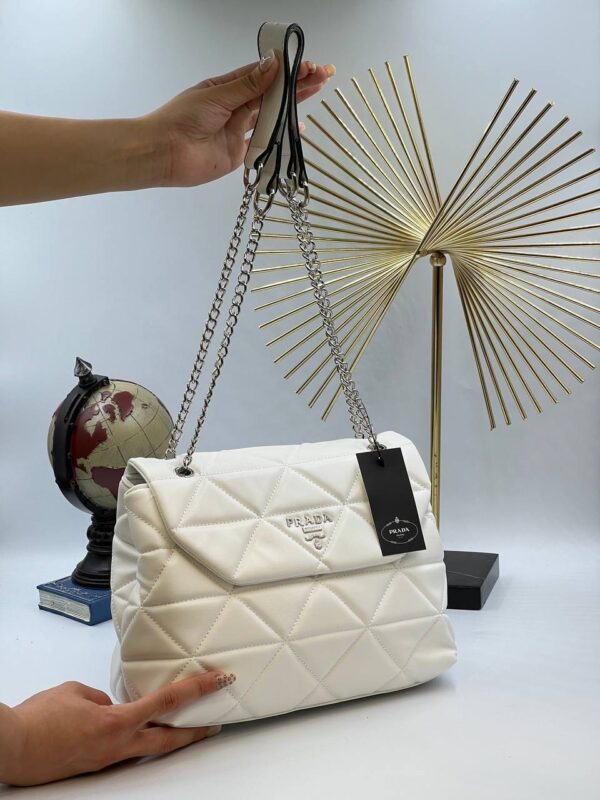 Chic Crossbody Bag – Effortless Style for Every Occasion - Image 2