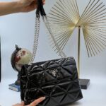 Chic Crossbody Bag – Effortless Style for Every Occasion