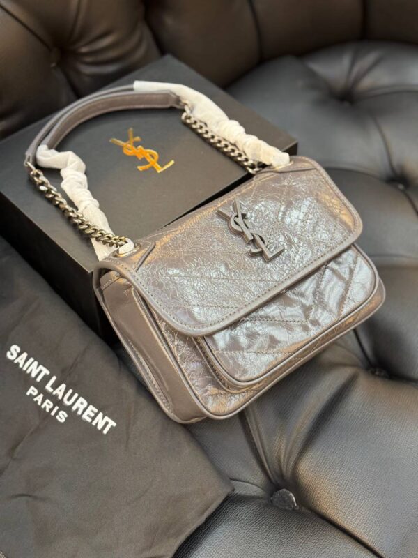 Stylish New Edition Purse – Sleek Design for Ultimate Sophistication - Image 3
