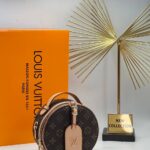 Elegant Crossbody bag – Timeless Design with Everyday Functionality